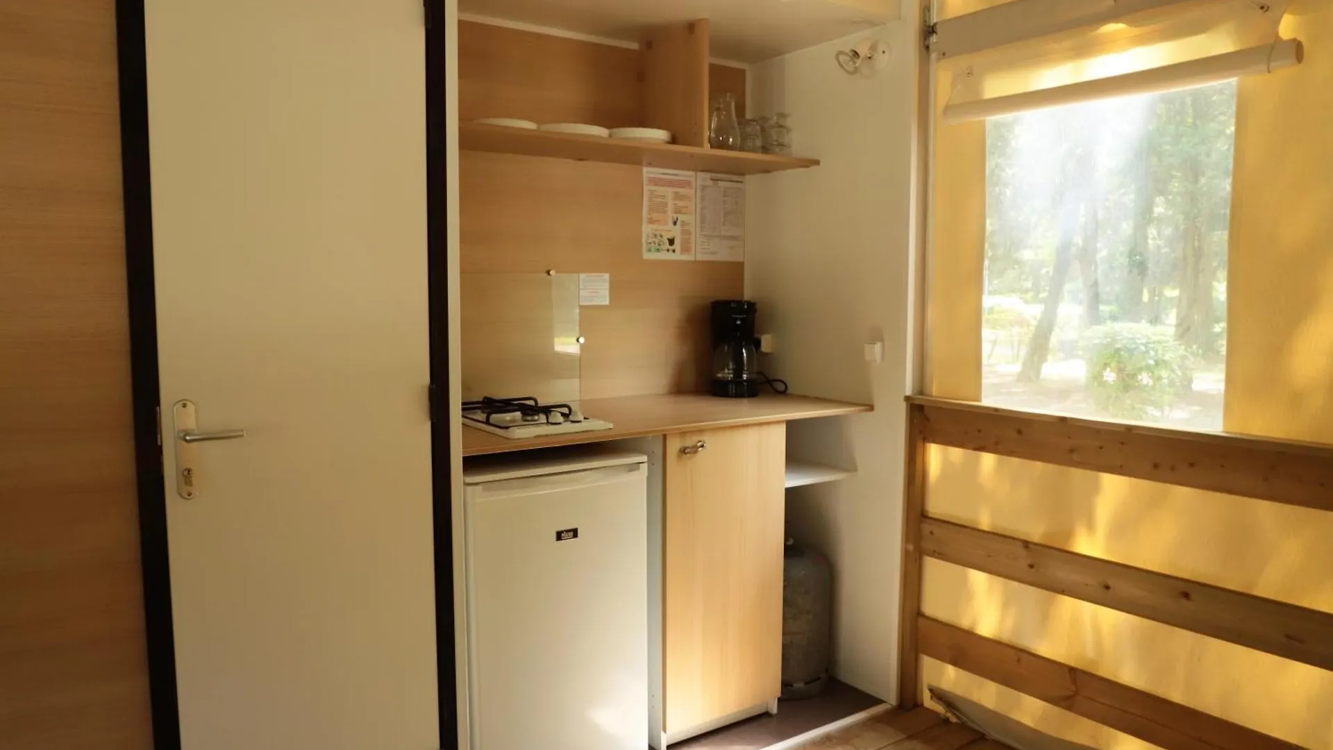 Camping Les Avignon - La Laune Villeneuve-lès-Avignon