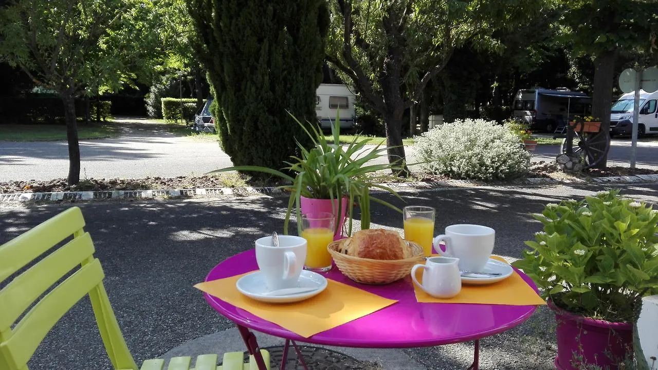 Camping Les Avignon - La Laune Villeneuve-lès-Avignon