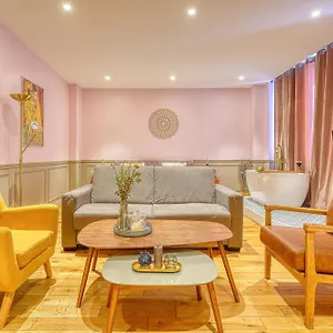 Luxury Republique Appartement Parijs